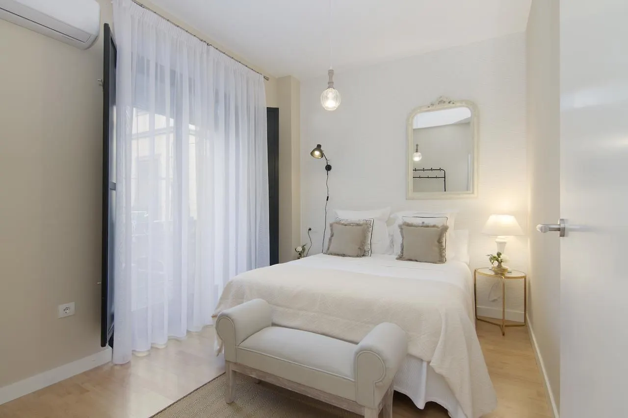 Tuguest Catedral Apartment Granada